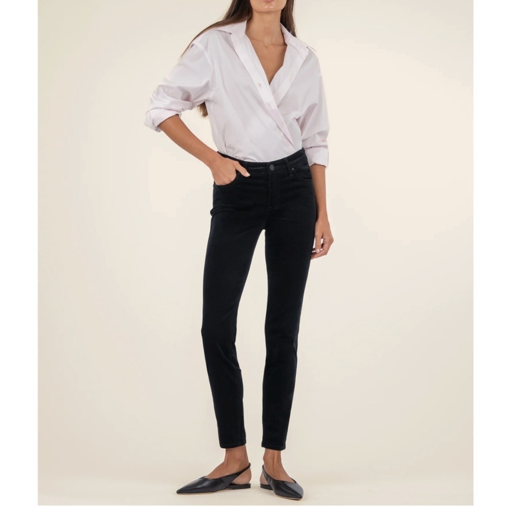 KUT FROM THE KLOTH Diana Comfy Flattering Basic Black Skinny Jeans
